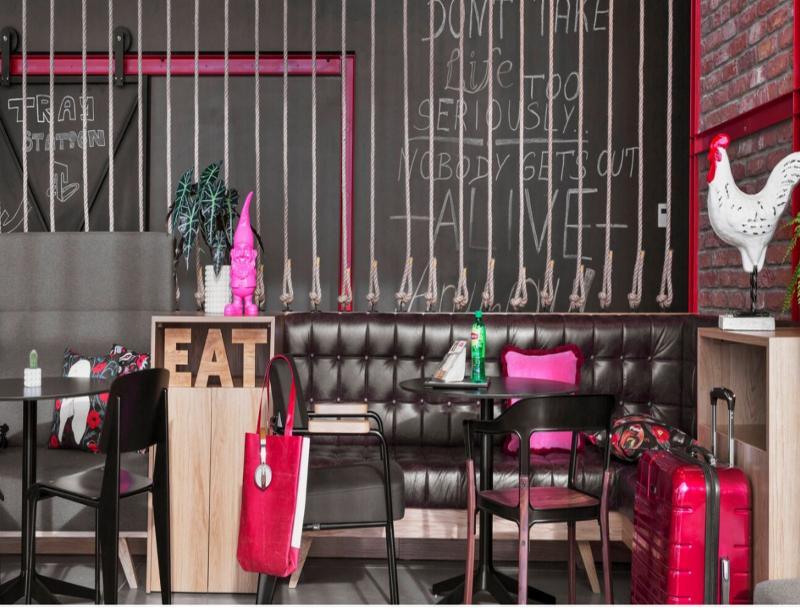 Hotel Moxy Katowice Airport Pyrzowice Esterno foto
